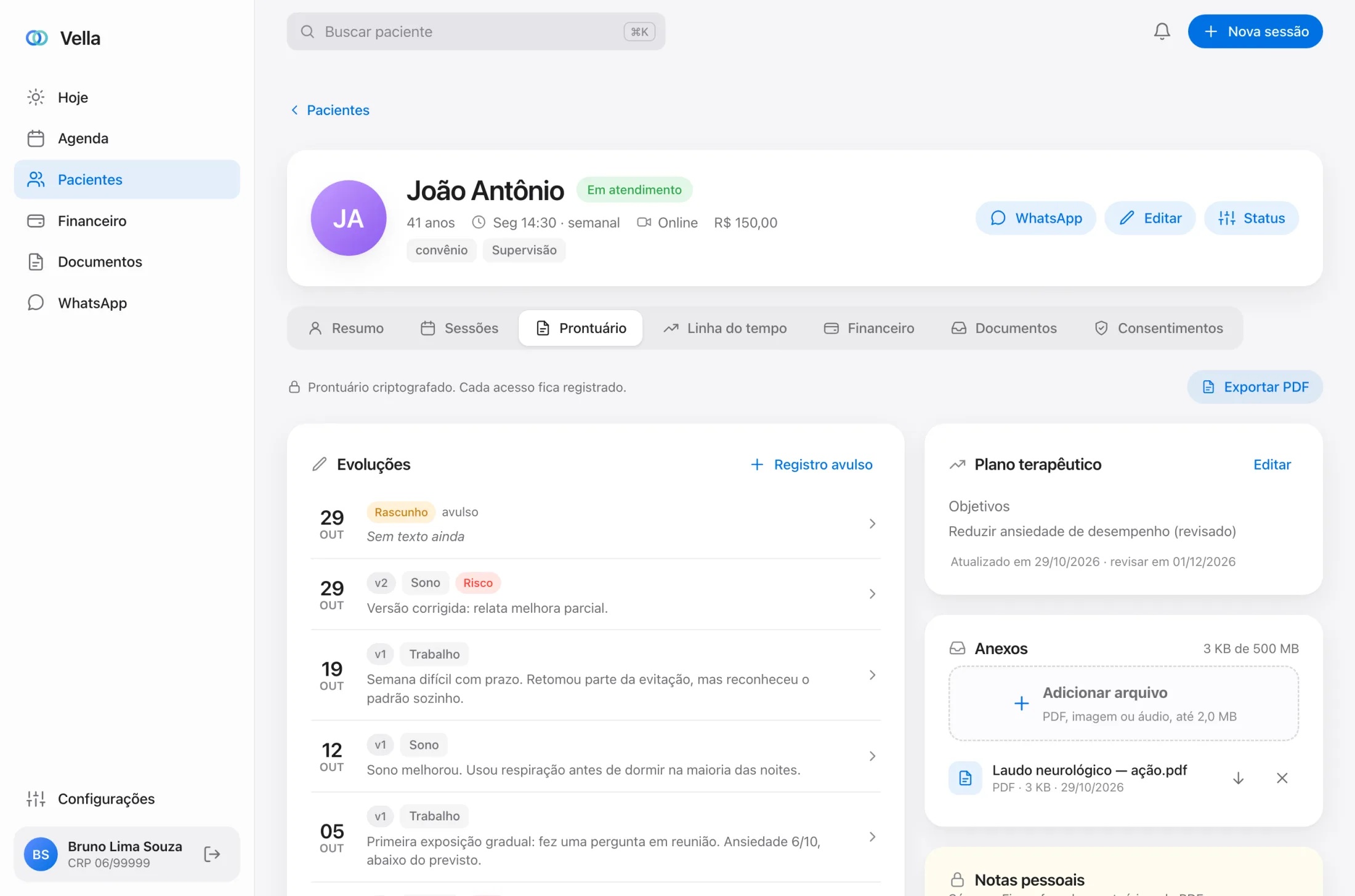 Prontuário de um paciente com evoluções, plano terapêutico e anexos